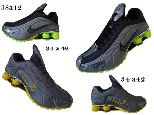 Tênis Nike Shox R4 cromado